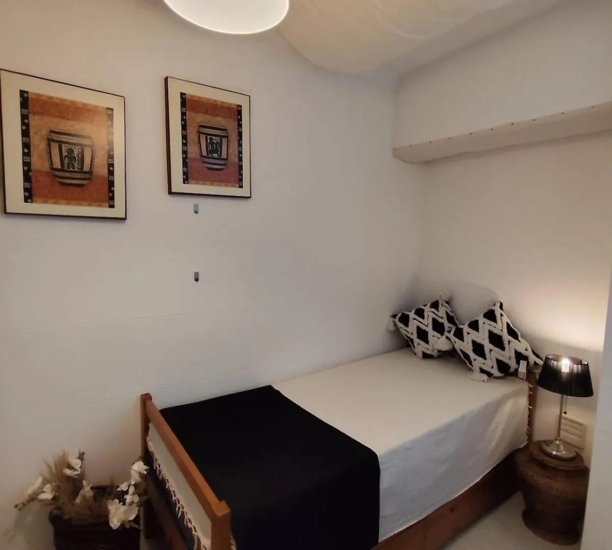 Cozy Beachfront 2B Apartment Estepona Spanyolország